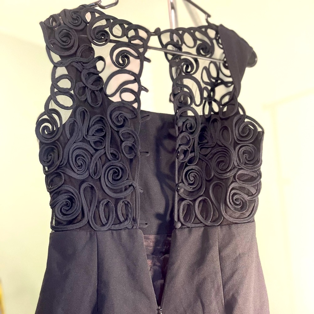 Black sleeveless Laundry cocktail dress size 10